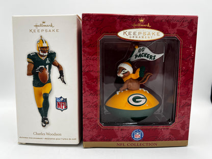 Christmas Ornament - Hallmark Keepsake Ornament Green Bay Packers! New in Box - Sold individually