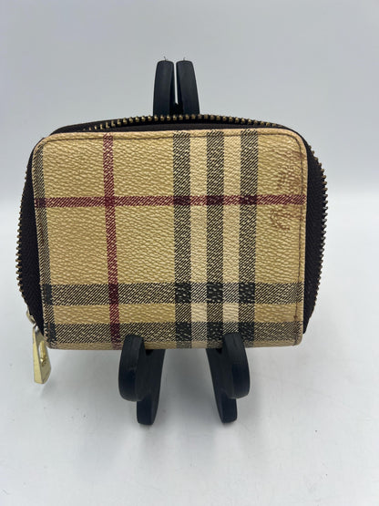 Burberry Nova Check Zip Around Wallet Beige Plaid Compact Wallet Coin Purse Card Holder Brown Trim Authentic Vintage Style