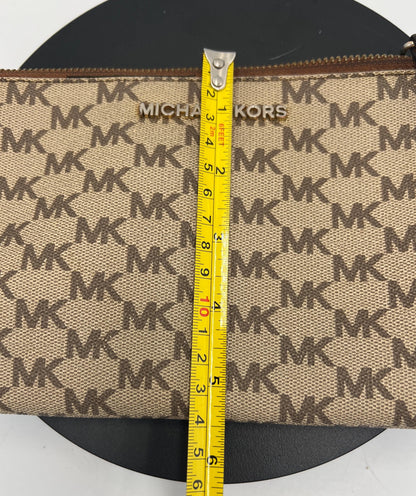 Michael Kors MK Signature Wristlet Clutch Brown Beige Logo Canvas Wristlet Zip Pouch Designer Wallet Makeup Bag