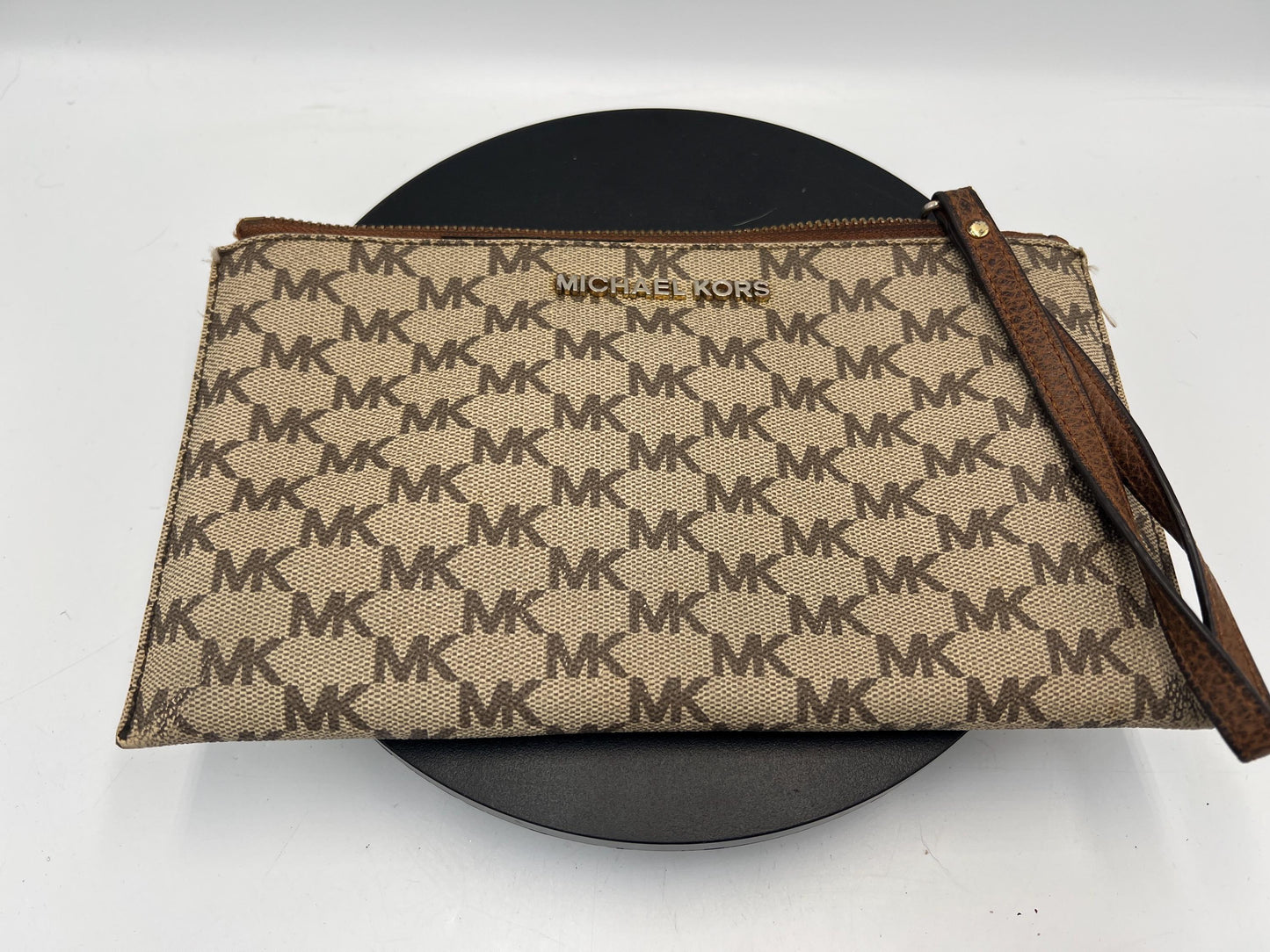 Michael Kors MK Signature Wristlet Clutch Brown Beige Logo Canvas Wristlet Zip Pouch Designer Wallet Makeup Bag