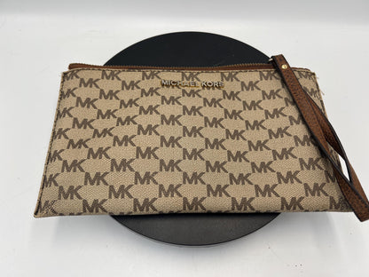 Michael Kors MK Signature Wristlet Clutch Brown Beige Logo Canvas Wristlet Zip Pouch Designer Wallet Makeup Bag