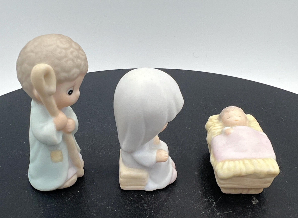 Precious Moments Mini Nativity Figurine Set