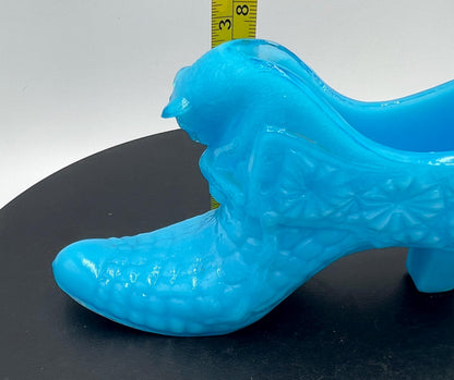 Boyd Art Glass Daisy & Button Cat Slipper
